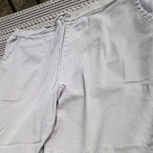 White Stag. Light Gray Casual shorts. Size 16W.